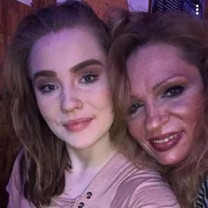 Meet your Posher, Tara